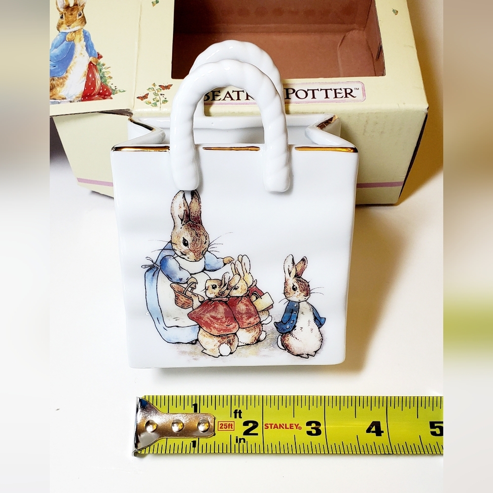 Beatrix Potter Peter Rabbit Porcelain Bag Figurine